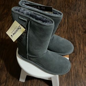 Bearpaw boots